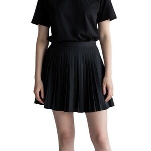 Mexx Europe Black Pleated Mini Skirt Size 7/8